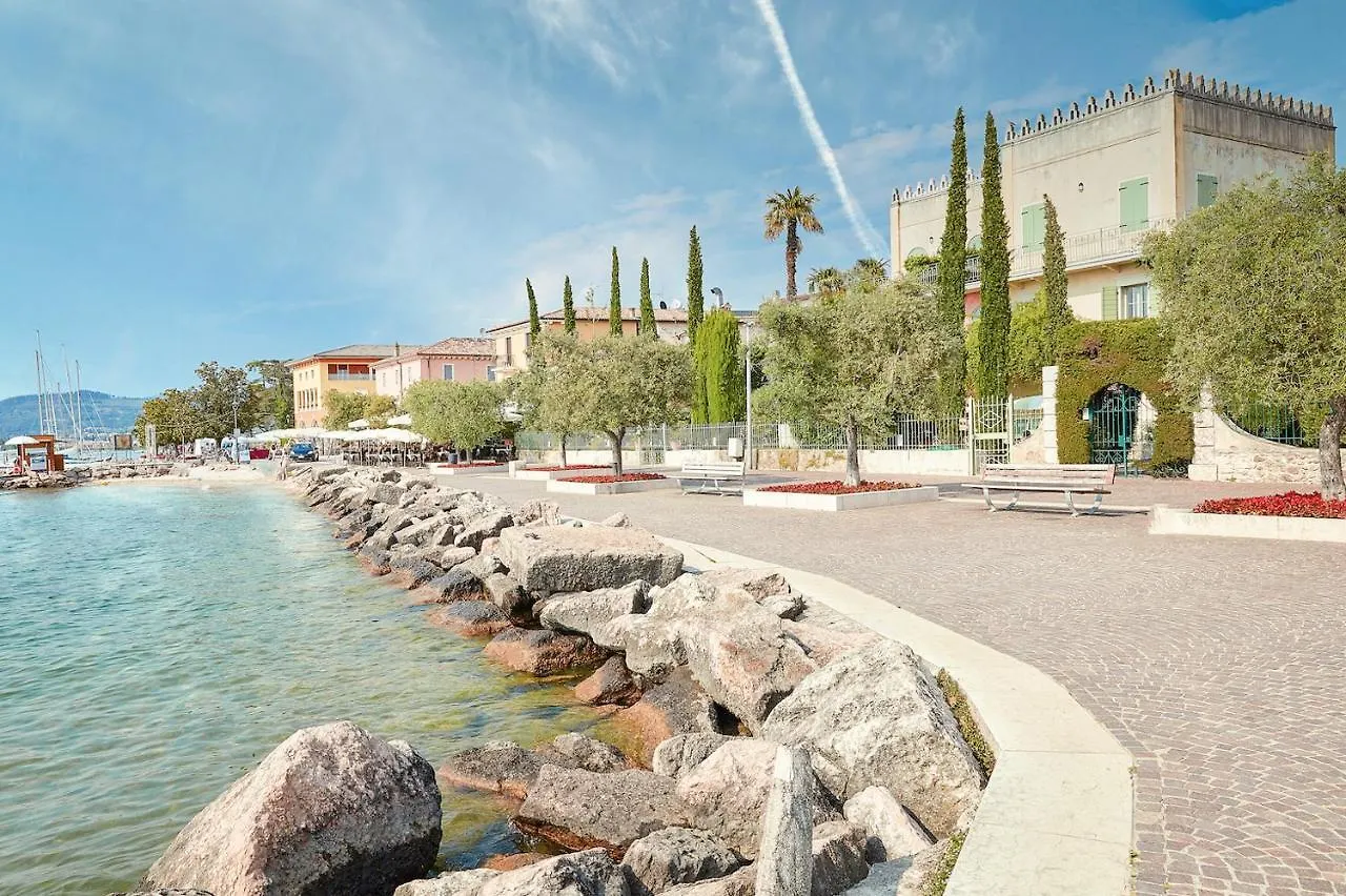 Appartamento Villa Cisano Residenza d'Epoca Bardolino