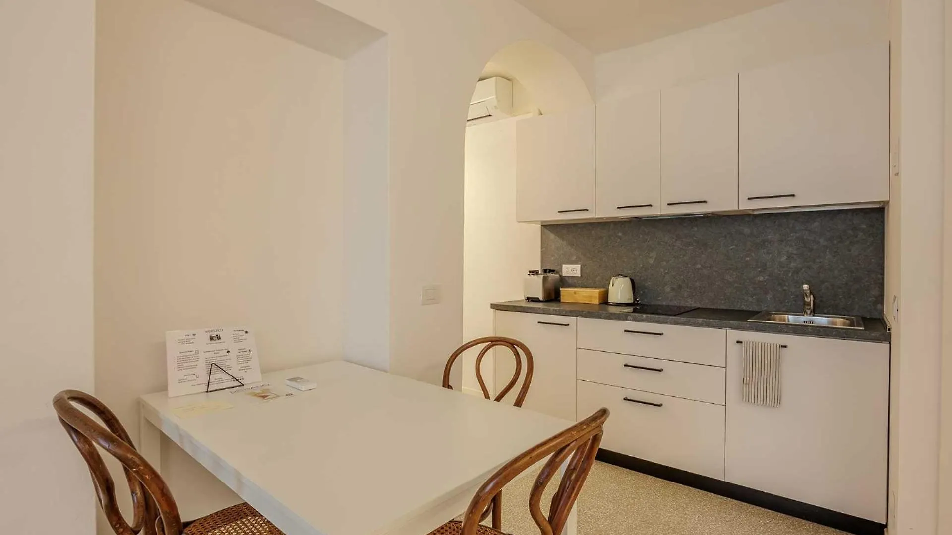Appartamento Villa Cisano Residenza d'Epoca Bardolino